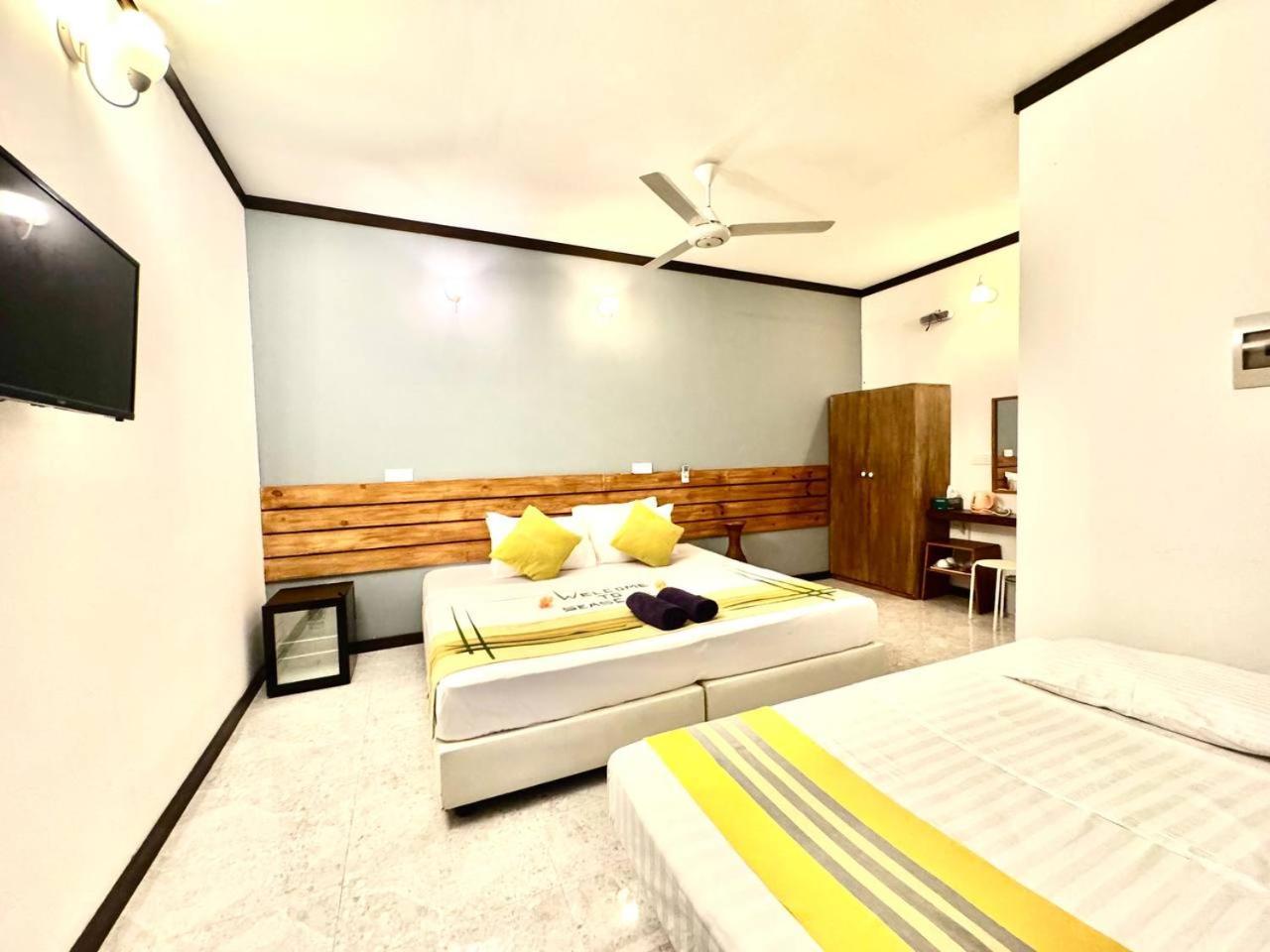 Seascape Retreats Dhigurah Hotel Дхигура Екстериор снимка
