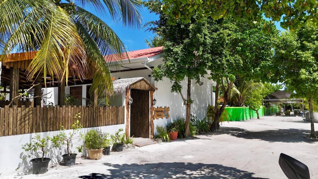 Seascape Retreats Dhigurah Hotel Дхигура Екстериор снимка